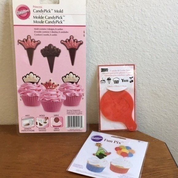 $10 SALE NWT Princess Party Pack Molds + Cupcake Stencils Spring Family Fun - Picture 8 of 8
